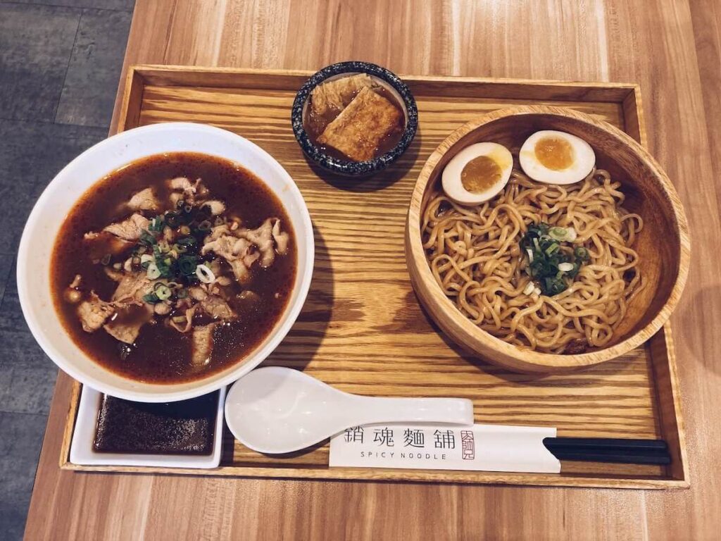 you have to try my favorite noodles from Master Spicy Noodle for the best taipei itinerary