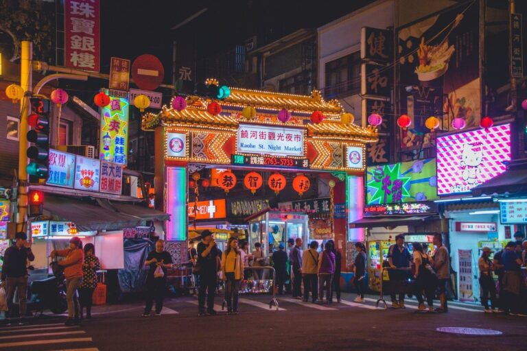 16 Most Iconic Night Markets in Taiwan (2024)